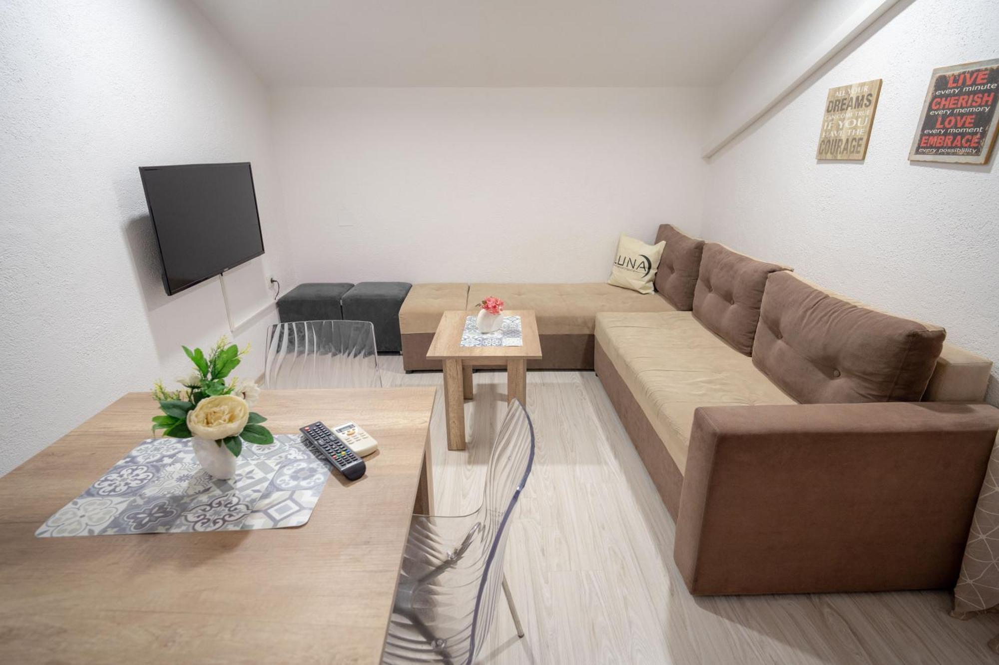 Luna Apartments גבגלייה מראה חיצוני תמונה