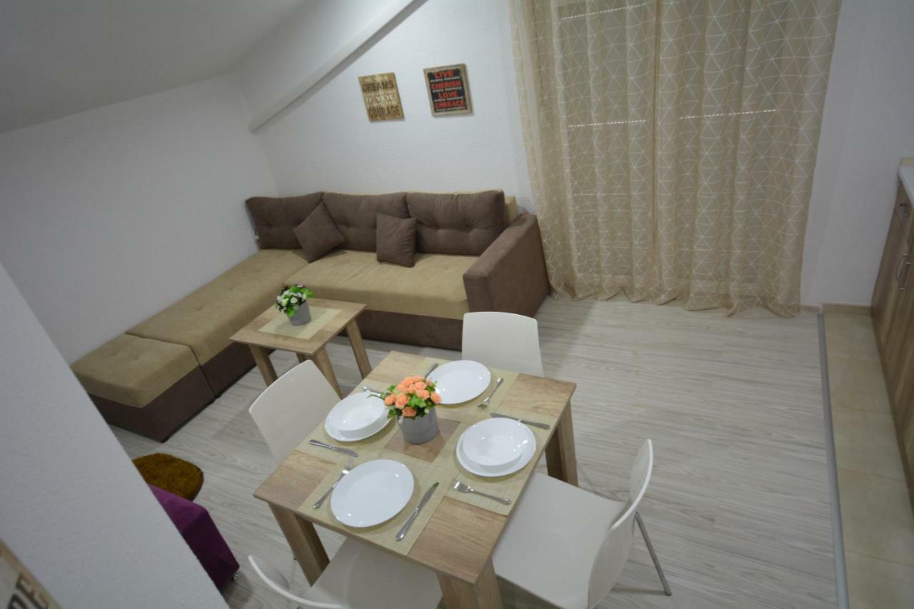 Luna Apartments גבגלייה מראה חיצוני תמונה