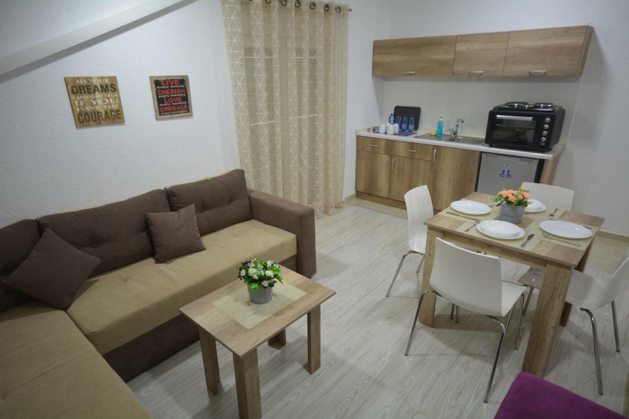 Luna Apartments גבגלייה מראה חיצוני תמונה